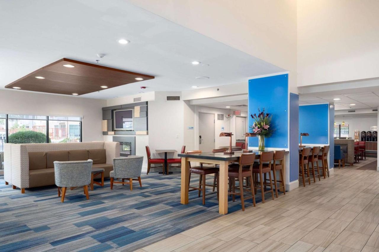 Sleep Inn & Suites Tempe Asu Campus Exteriér fotografie